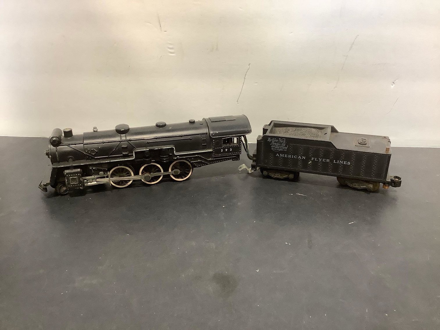 Image for Furniture, collectibles, household & more-New building North