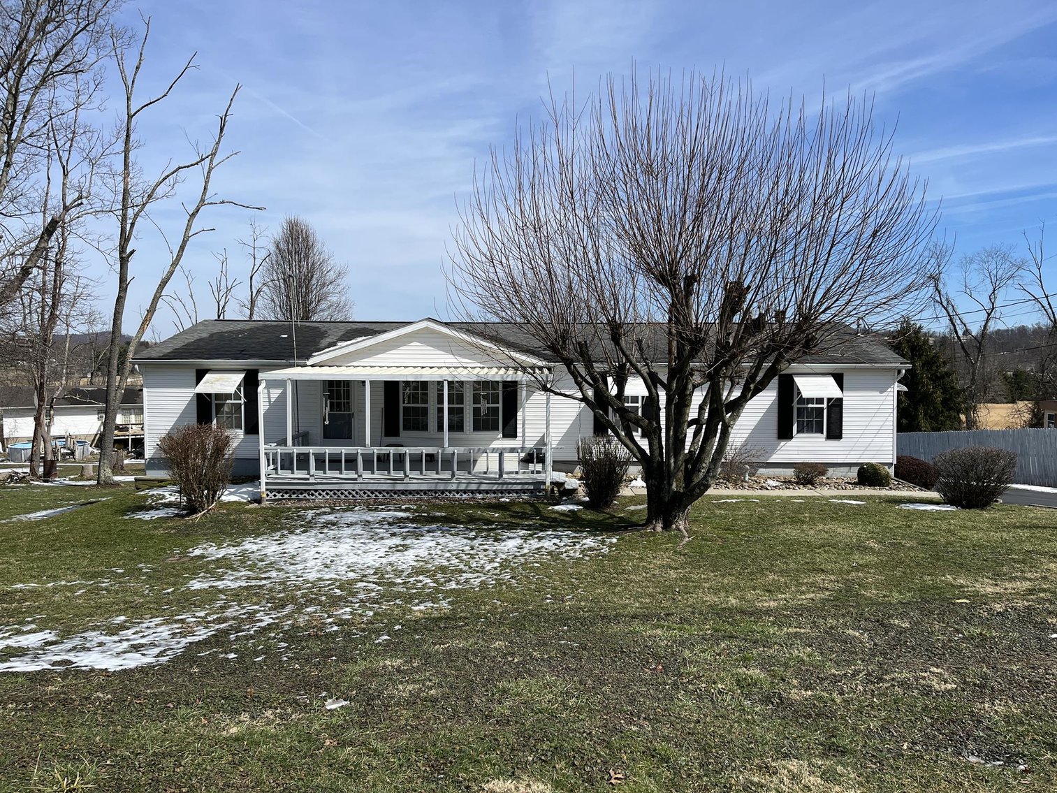 SOLD 93,500 3Bedroom Carmichaels Home