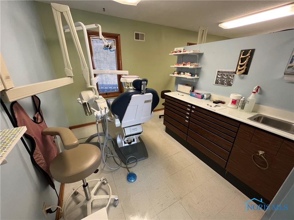 Image for MINIMUM BID AUCTION $175,000! 5216 Woodville Rd