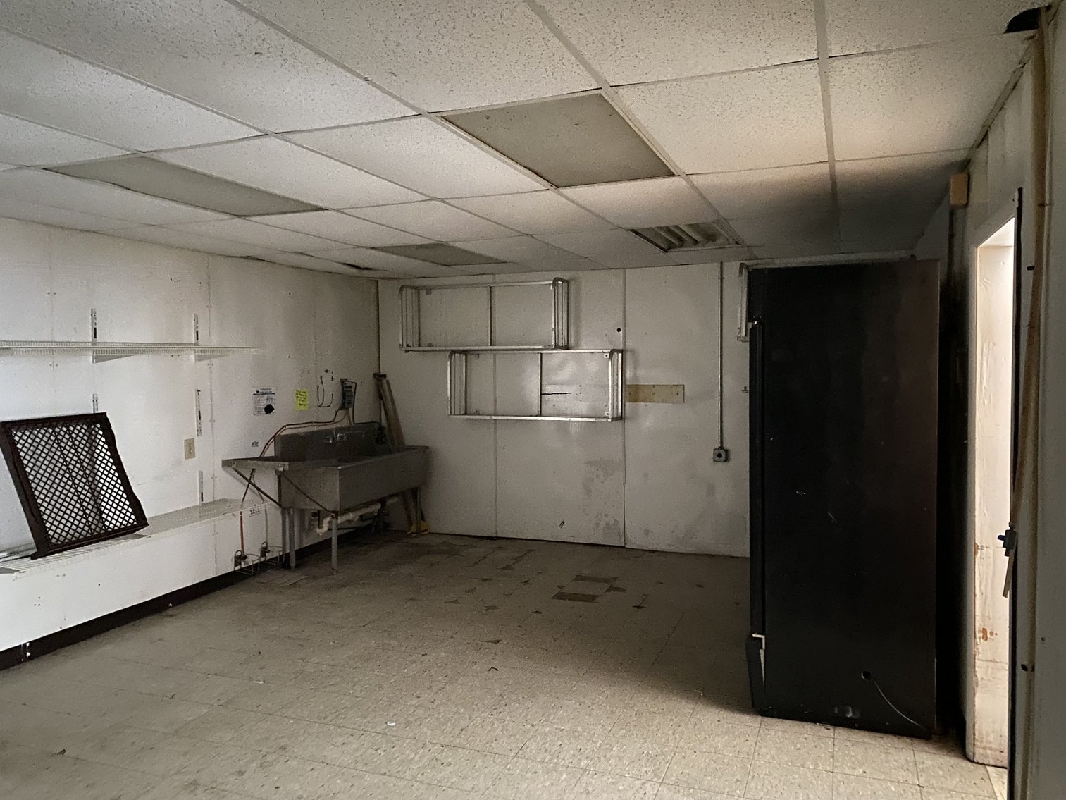 Image for Potential Chesapeake Bay Brewery - Restaurant - 6600+ SF/5+AC - Multiple Parcels - 16197 General Puller Hwy, Deltaville VA