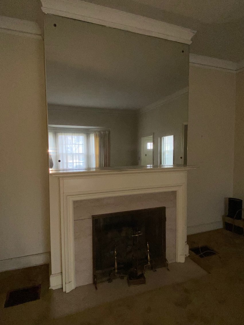 Image for ABSOLUTE LIVING AUCTION 3460 BUCKNER LANE