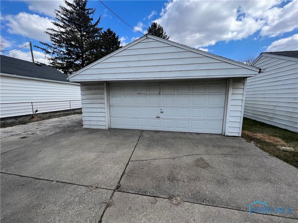 Image for MINIMUM BID AUCTION $59,000! 5870 Jackman Rd