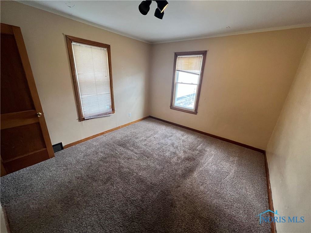 Image for MINIMUM BID AUCTION $59,000! 5870 Jackman Rd