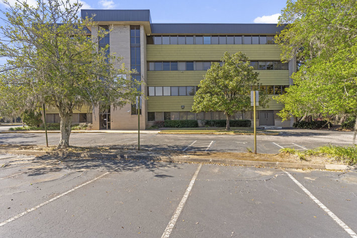 Image for SOLD! $7,102,00 CORPORATE LIQUIDATION-Winewood Office Park, 1317 Winewood, Tallahassee, FL 32399