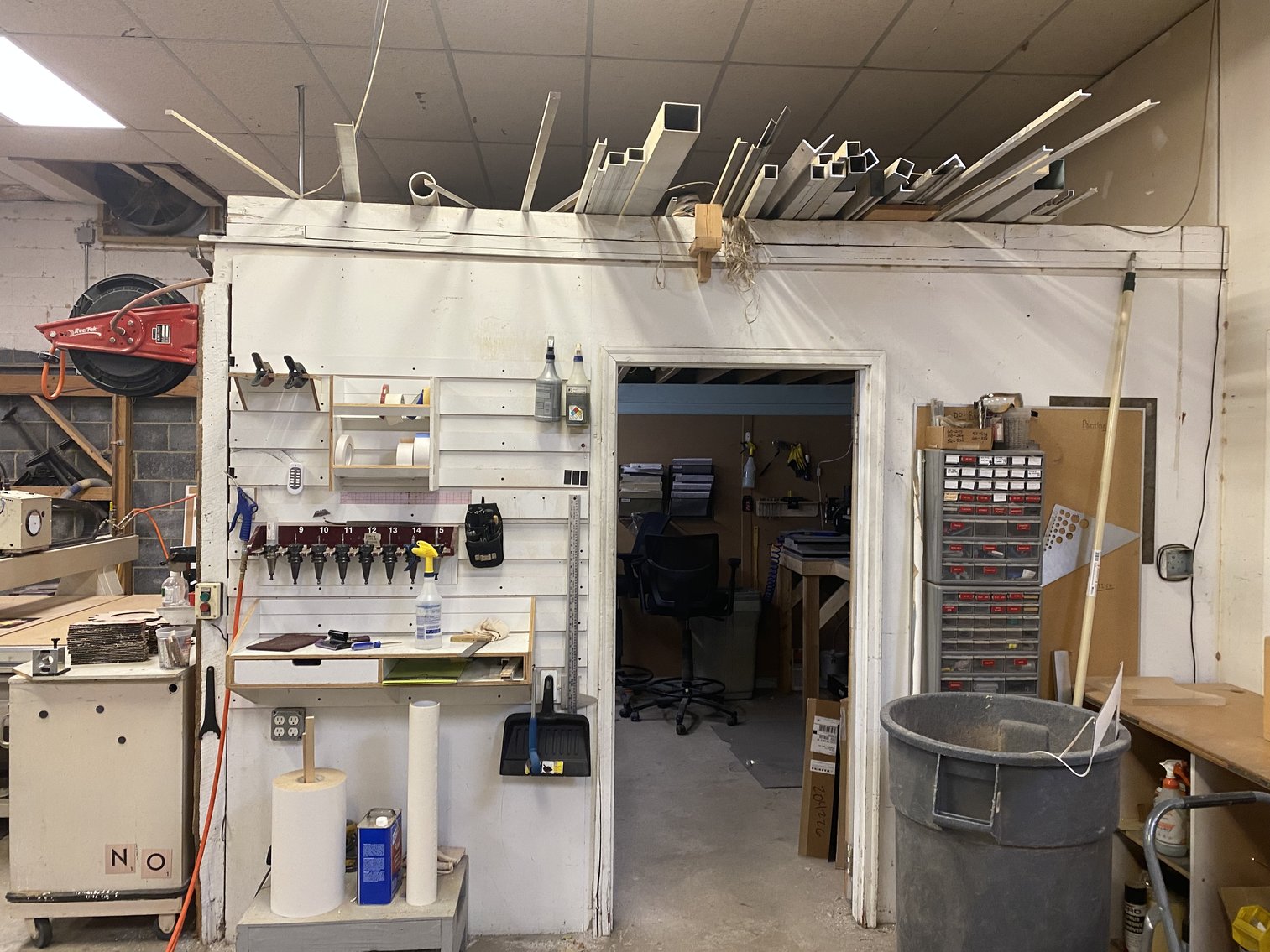 Image for US Bankruptcy Court Ordered Liquidation Sale - ACORN Sign Graphics -Over (740) Lots!