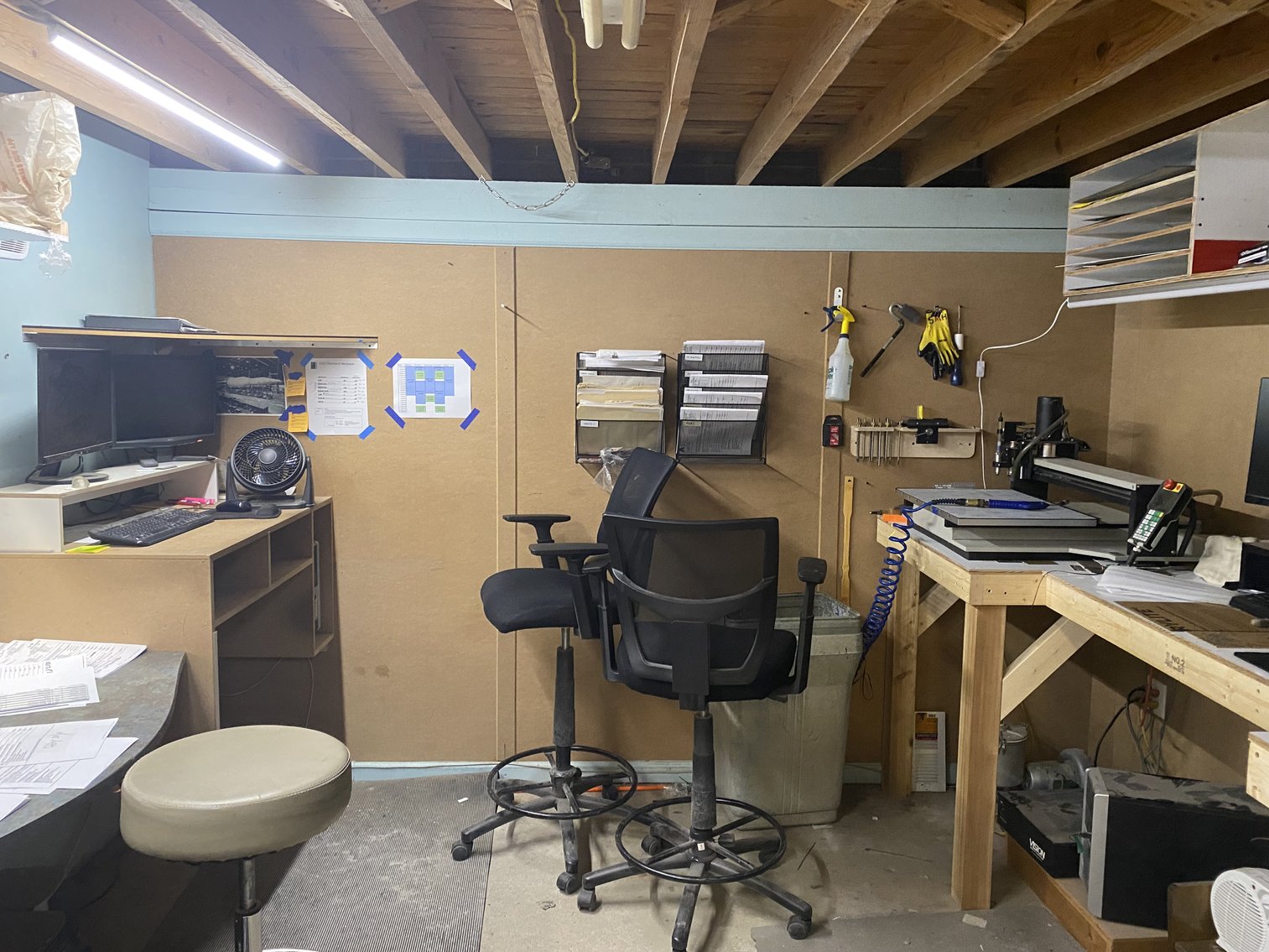 Image for US Bankruptcy Court Ordered Liquidation Sale - ACORN Sign Graphics -Over (740) Lots!