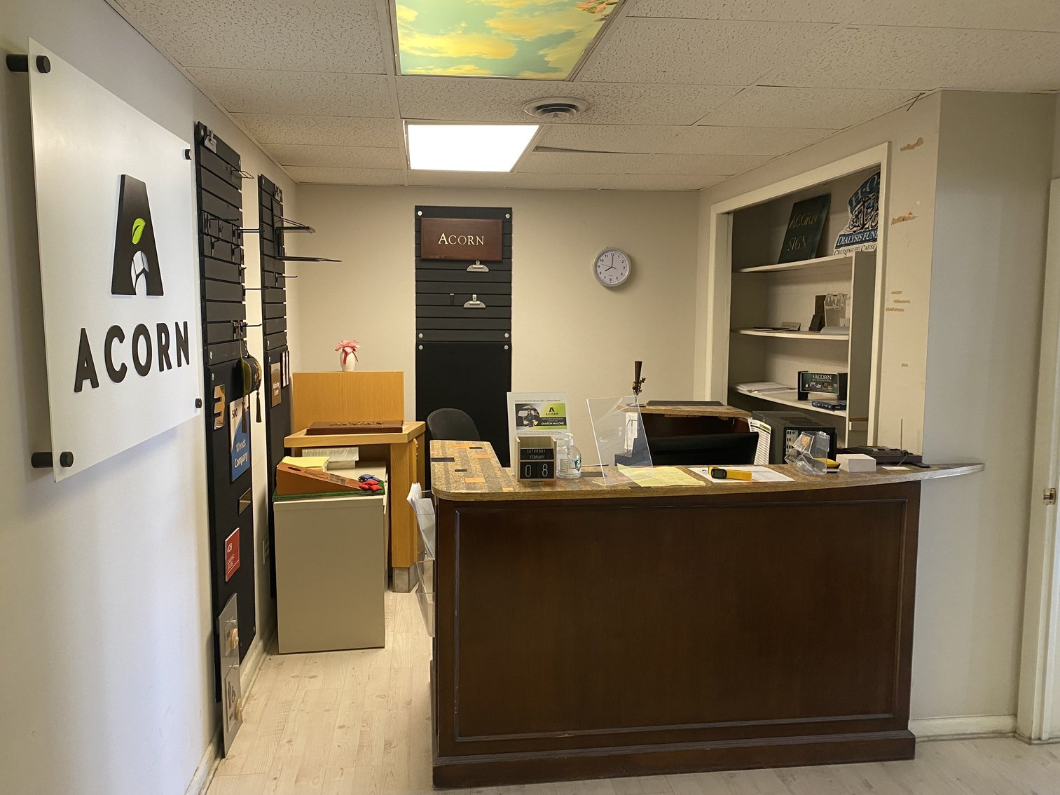 Image for US Bankruptcy Court Ordered Liquidation Sale - ACORN Sign Graphics -Over (740) Lots!