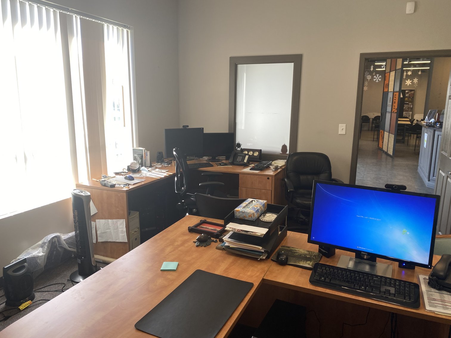 Image for US Bankruptcy Court Ordered Liquidation Sale - ACORN Sign Graphics -Over (740) Lots!