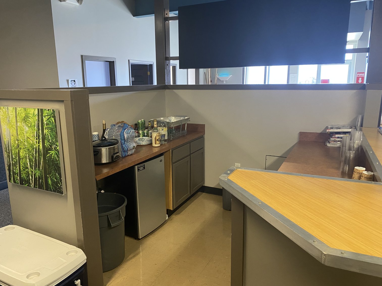 Image for US Bankruptcy Court Ordered Liquidation Sale - ACORN Sign Graphics -Over (740) Lots!