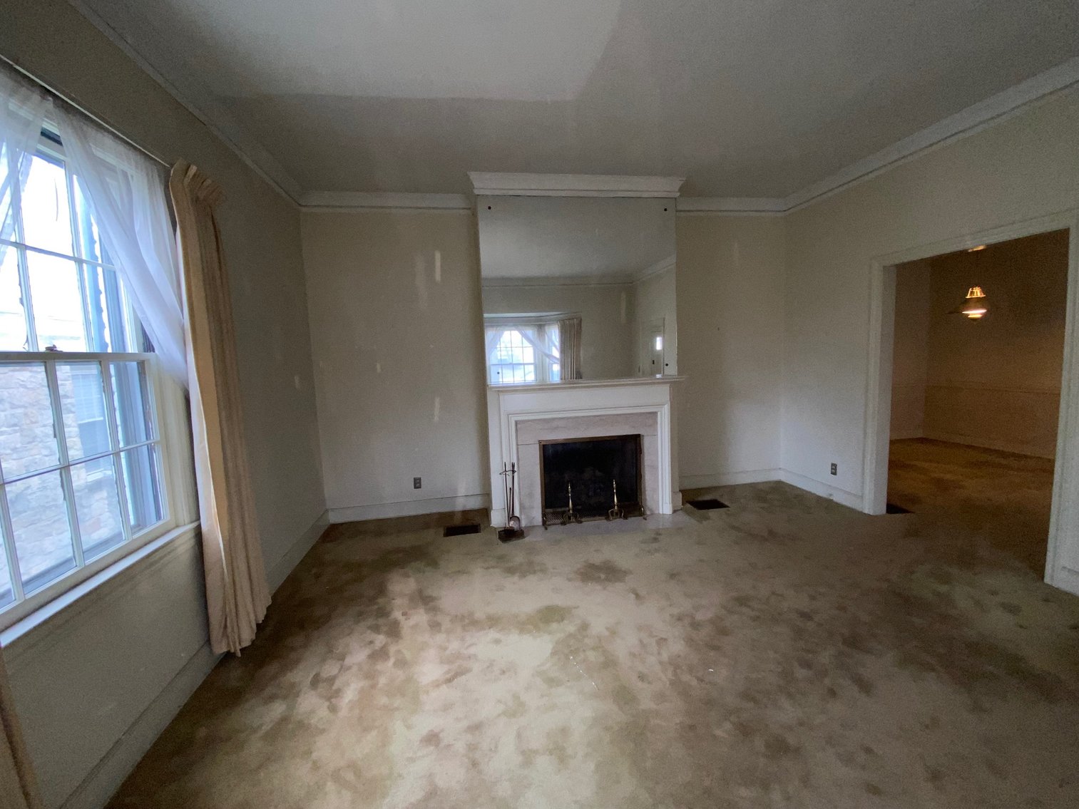 Image for ABSOLUTE LIVING AUCTION 3460 BUCKNER LANE