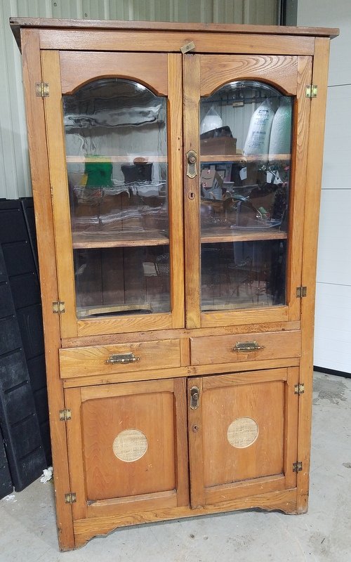 Image for Coralyn Burge Down Sizing Online Only Auction