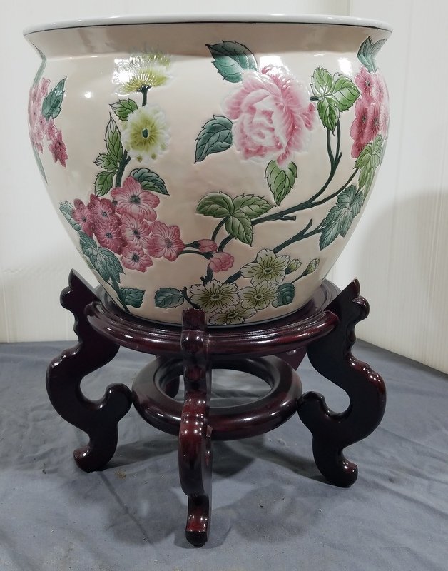 Image for Coralyn Burge Down Sizing Online Only Auction