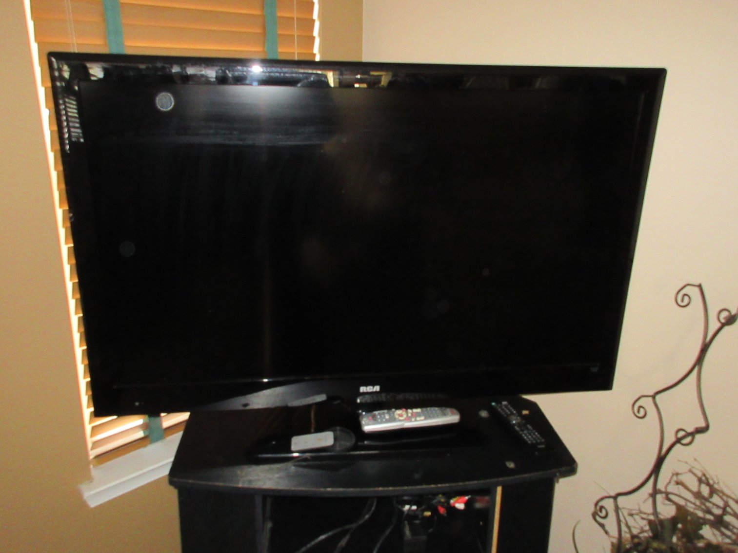 Image for Canonsburg, PA – Quality Furniture, Décor, Electronics, Lawn & Garden Items and More!