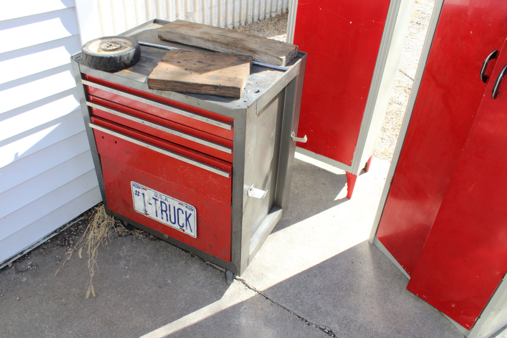 Image for Clyde Verhoeff Estate Auction