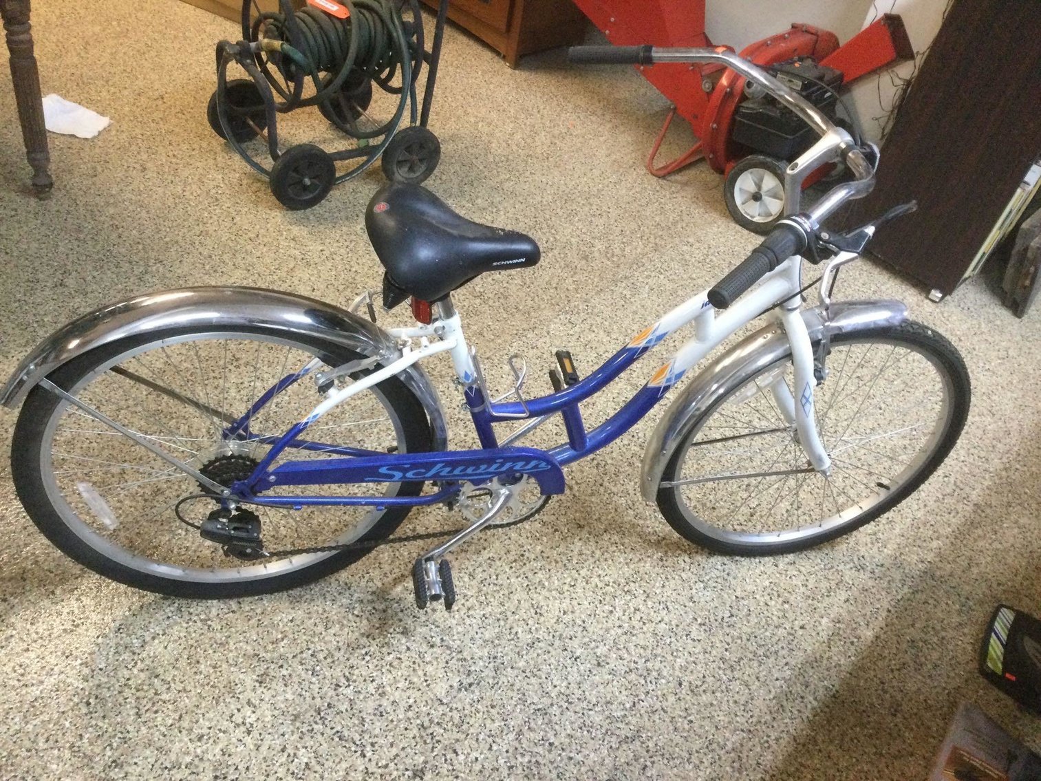 Image for Furniture, collectibles, household-Main office front half