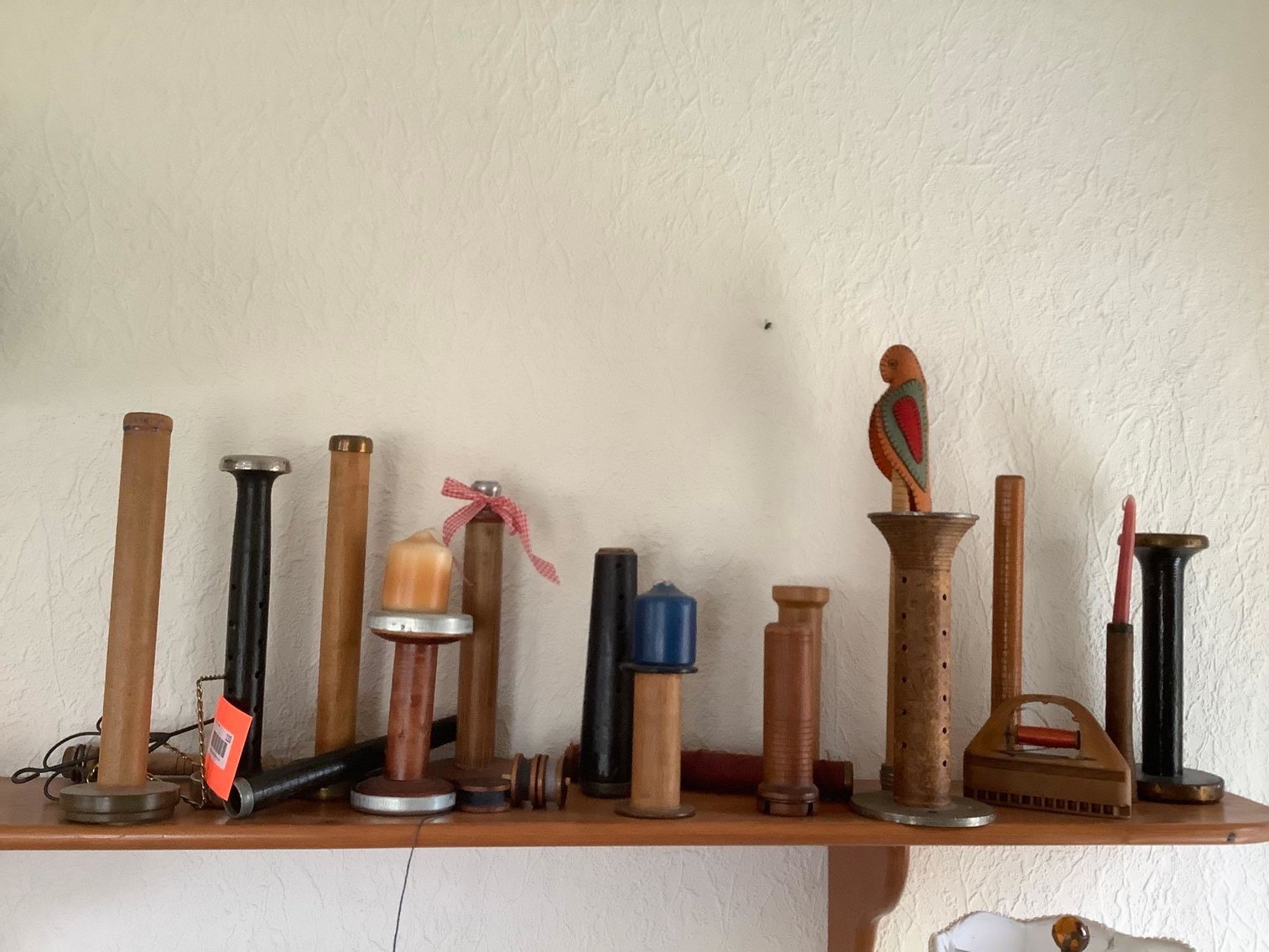 Image for Furniture, Collectibles, Household-Tisch Mills