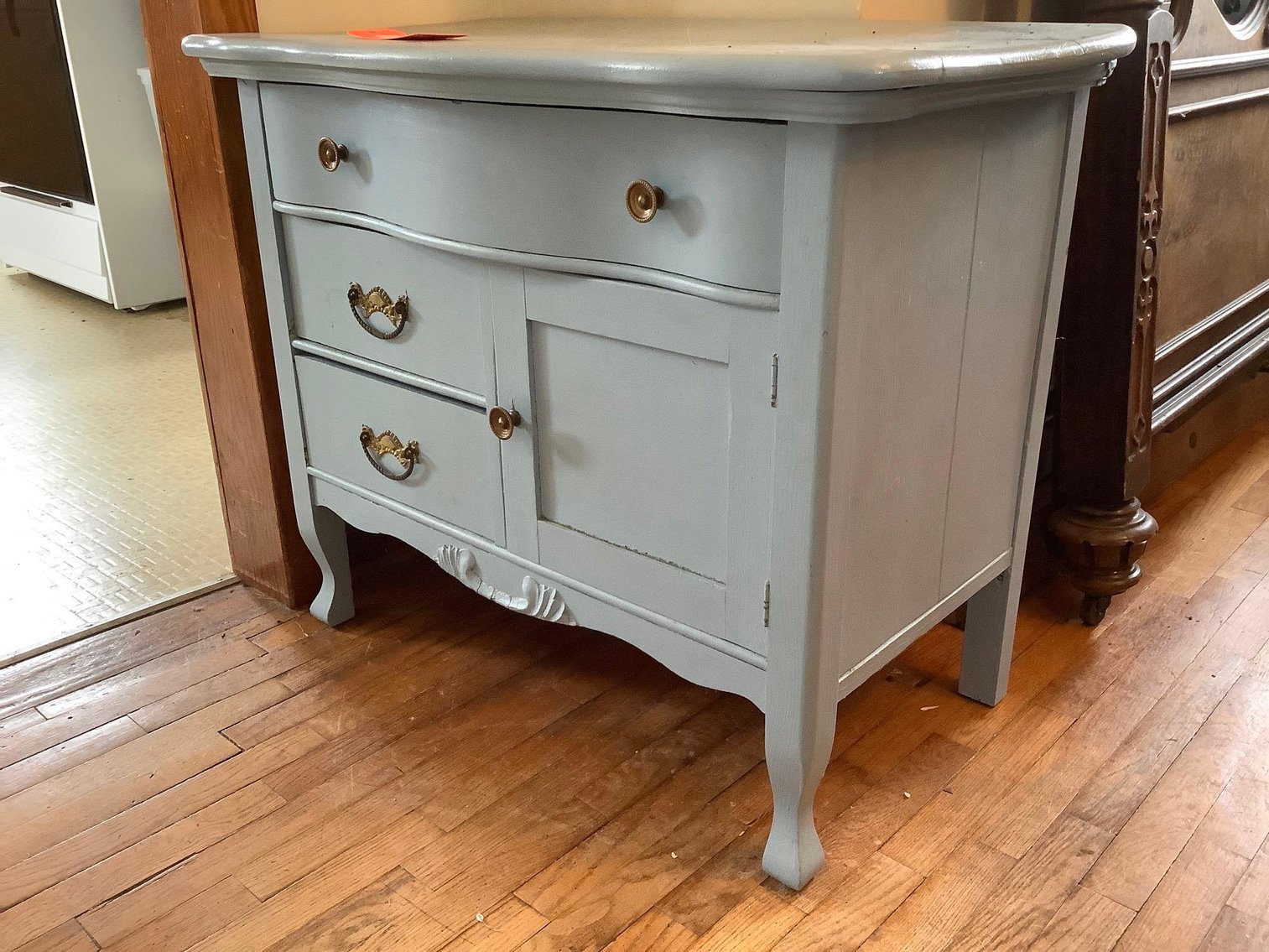 Image for Furniture, Collectibles, Household-Tisch Mills