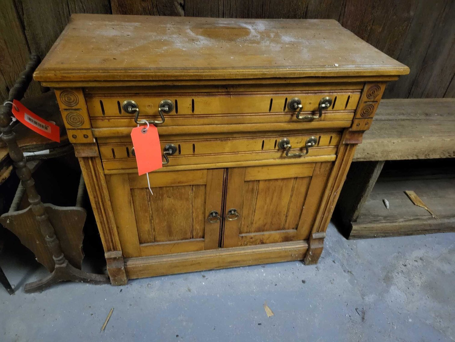 Image for Furniture, Collectibles, Household-Tisch Mills