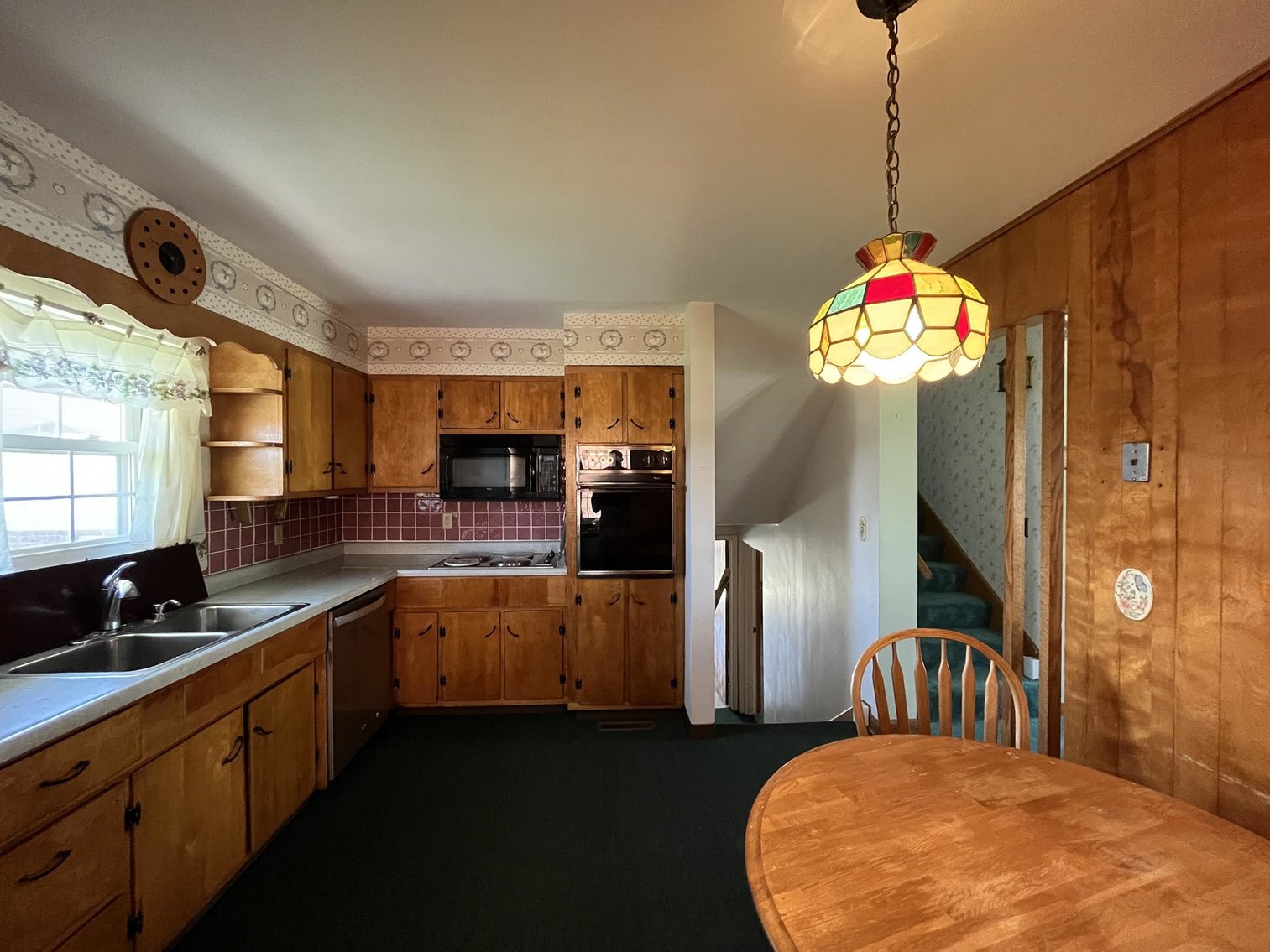 Image for SOLD $159,500 - 4-Bedroom Tri-Level in Parkersburg