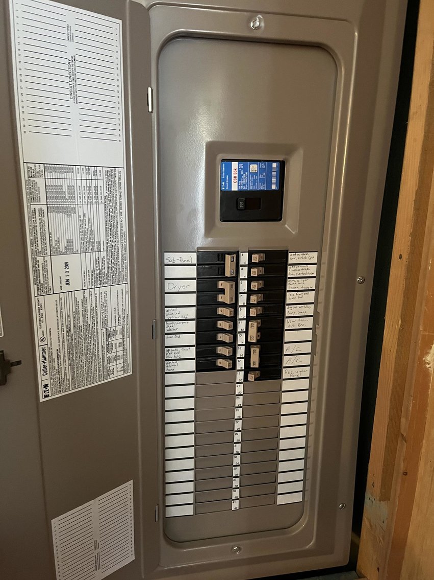 Image for SOLD $159,500 - 4-Bedroom Tri-Level in Parkersburg