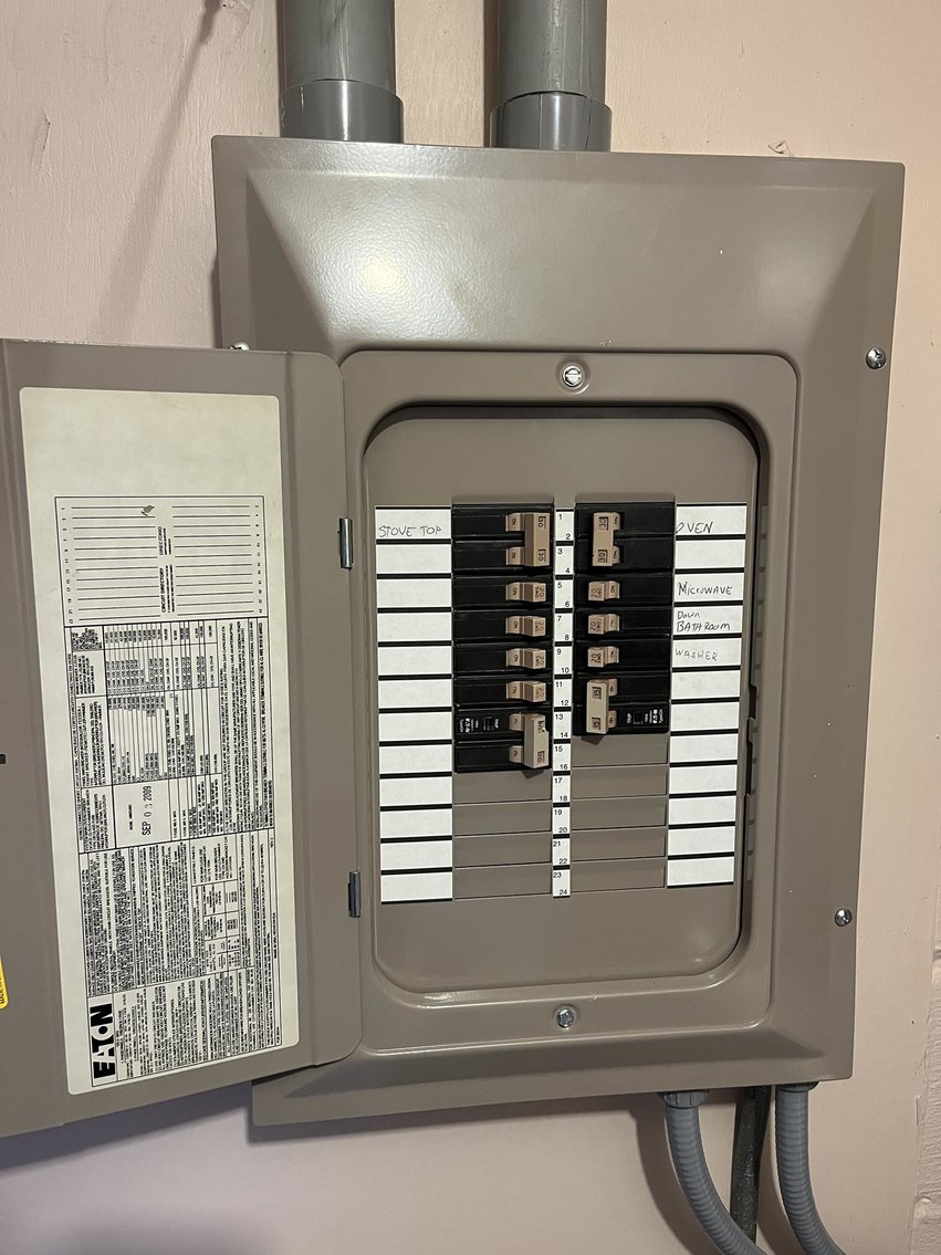 Image for SOLD $159,500 - 4-Bedroom Tri-Level in Parkersburg