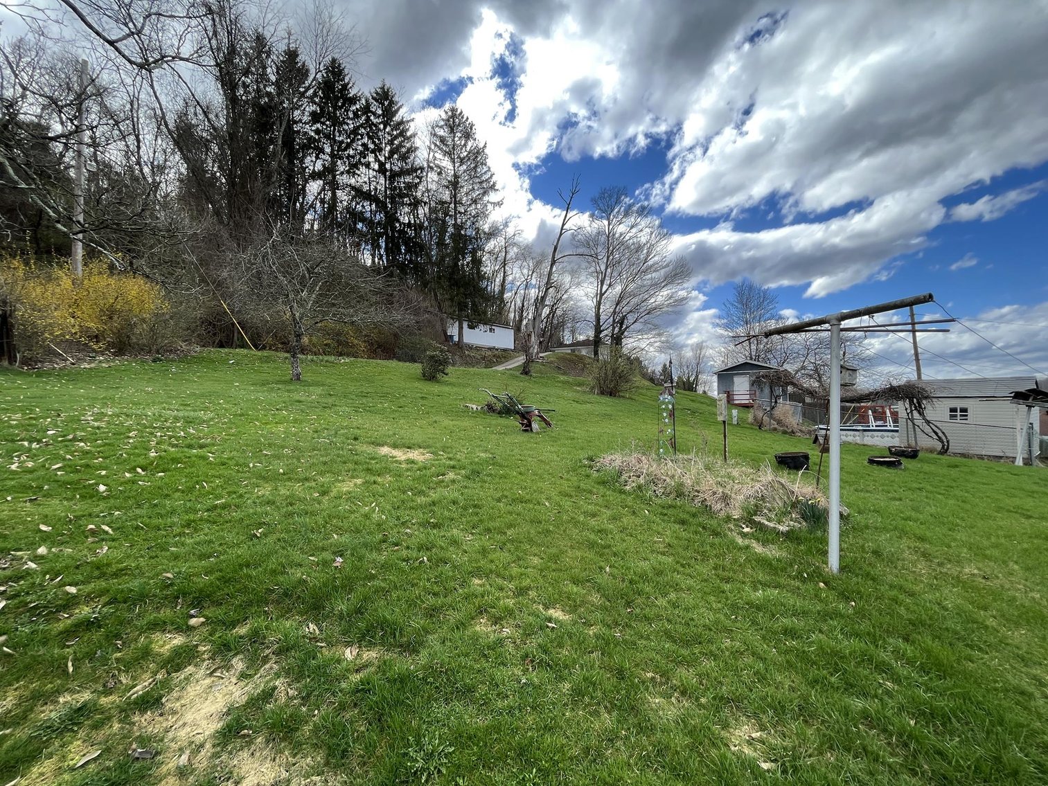 Image for SOLD $50,600 - 3 Bedroom in Clarksburg Selling to the Highest Bidder