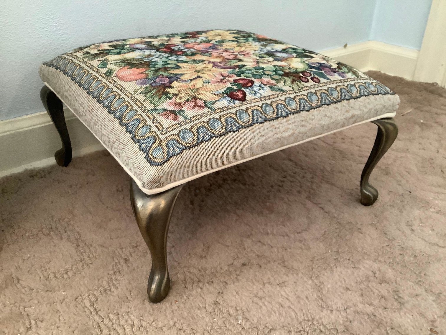 Image for Furniture, collectibles, household-Beaumont