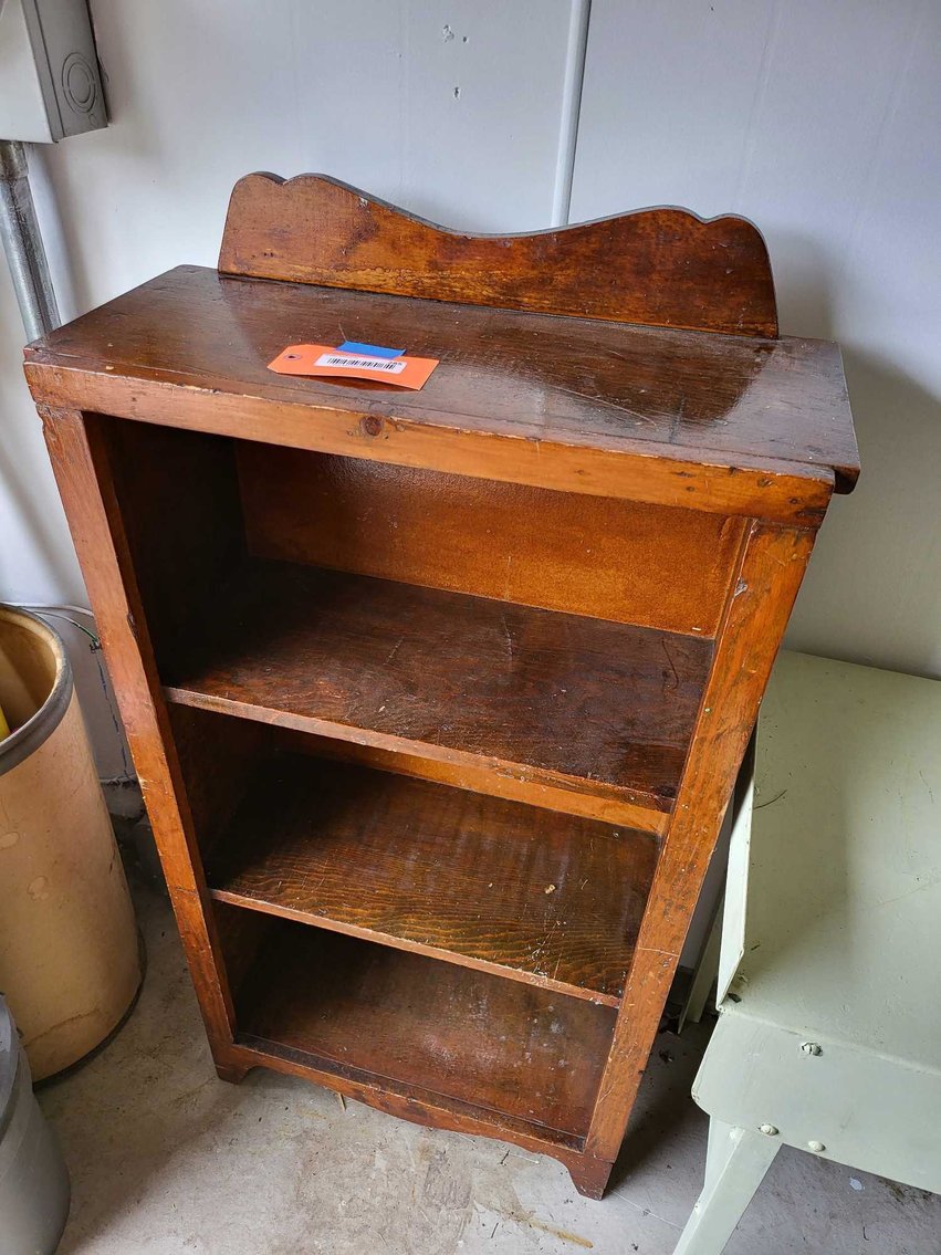 Image for Furniture, collectibles, household-Beaumont