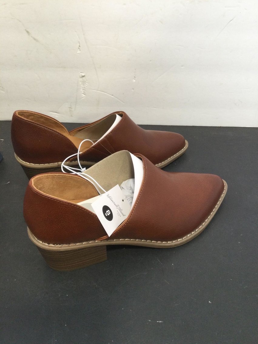 Image for 2017 Hyunda Tuscon, Furniture, Collectibles, Household & more-New Building North