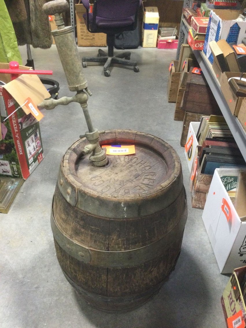 Image for 2017 Hyunda Tuscon, Furniture, Collectibles, Household & more-New Building North