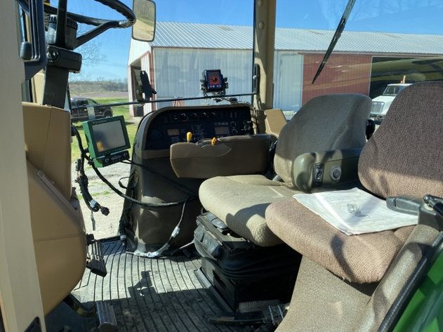 Image for 2008 John Deere 8330 Tractor