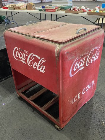 Image for Great Antique Tools and Collectibles, Jewelry, Coca Cola Cooler, Framed Art, Advertising