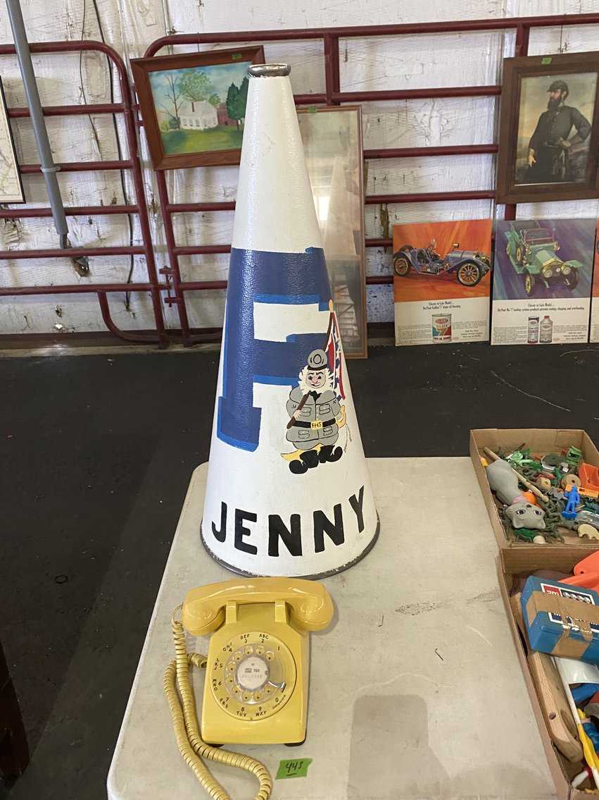 Image for Great Antique Tools and Collectibles, Jewelry, Coca Cola Cooler, Framed Art, Advertising