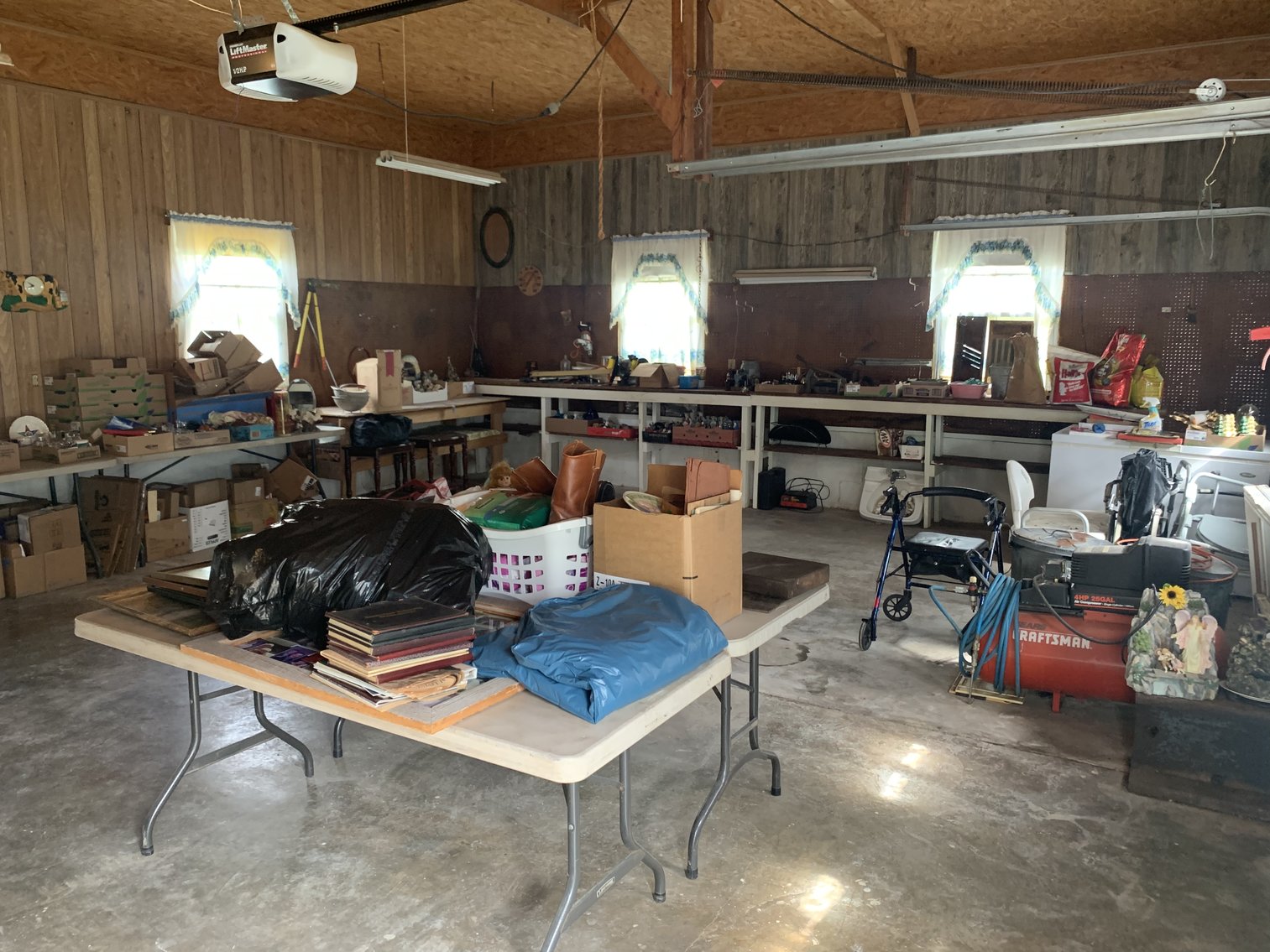 Image for Akers Estate Auction w/ Real Estate