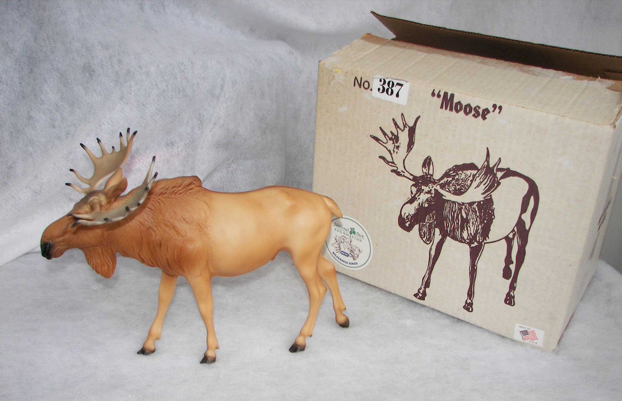 Image for Merrill, WI May 15, 2022 *** Chevrolet 4x4 Truck, JD Lawn Tractor,  Many Antiques, Sporting Goods, Home Contents & More!