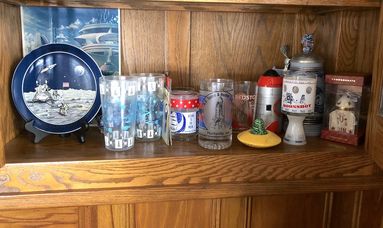 Image for Merrill, WI May 15, 2022 *** Chevrolet 4x4 Truck, JD Lawn Tractor,  Many Antiques, Sporting Goods, Home Contents & More!