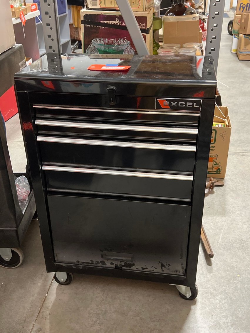 Image for Ford F-150, John Deere rider, Yamaha golf cart, Furniture, Collectibles, Household-New building South