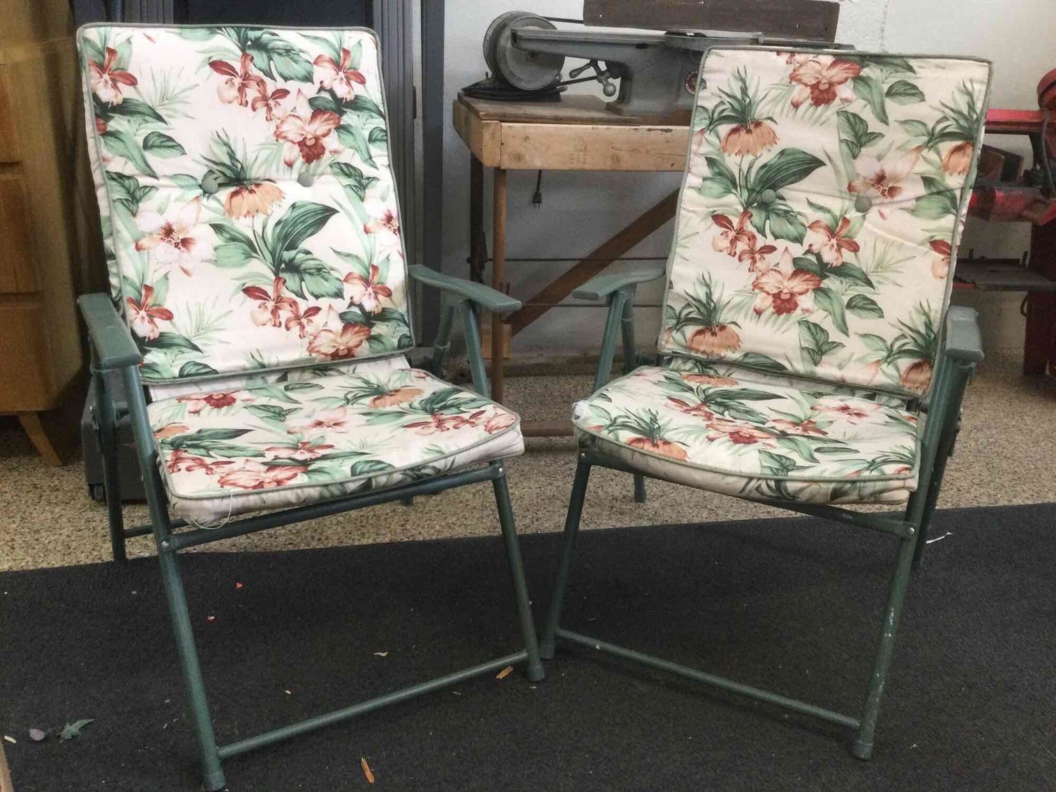 Image for Furniture, Collectibles, Train related, Delinquent storage units, Household-Main office back half