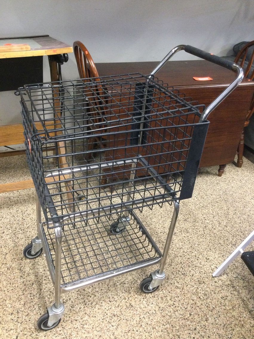 Image for Furniture, Collectibles, Train related, Delinquent storage units, Household-Main office back half