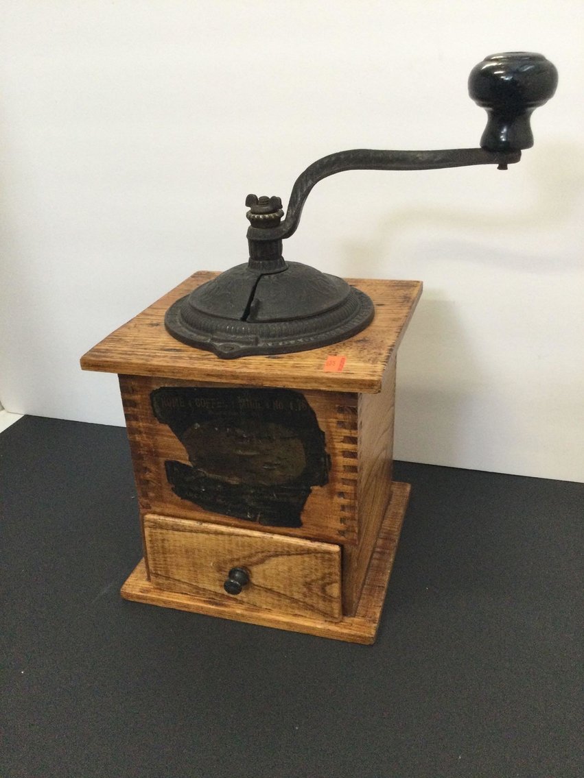 Image for Furniture, Collectibles, Train related, Delinquent storage units, Household-Main office back half