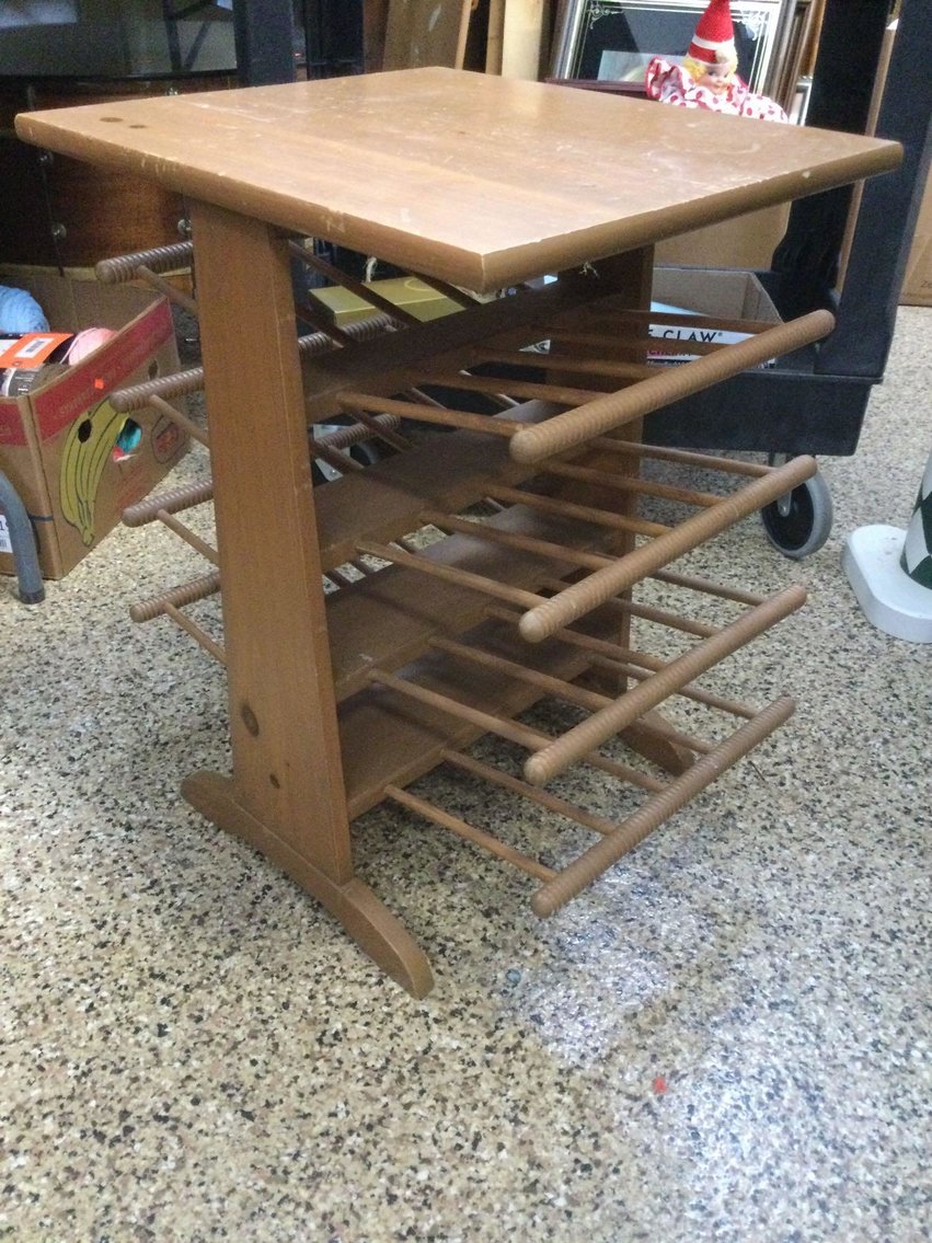 Image for Furniture, Collectibles, Train related, Delinquent storage units, Household-Main office back half