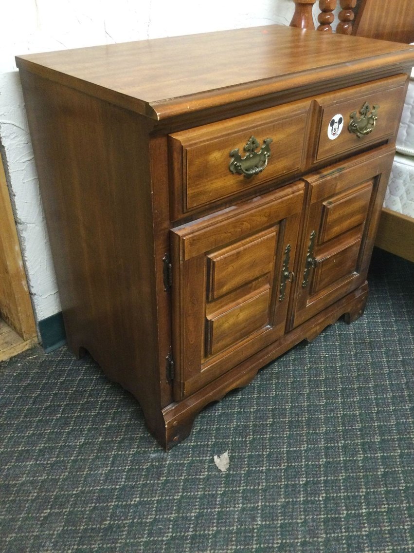 Image for Furniture, Collectibles, Train related, Delinquent storage units, Household-Main office back half