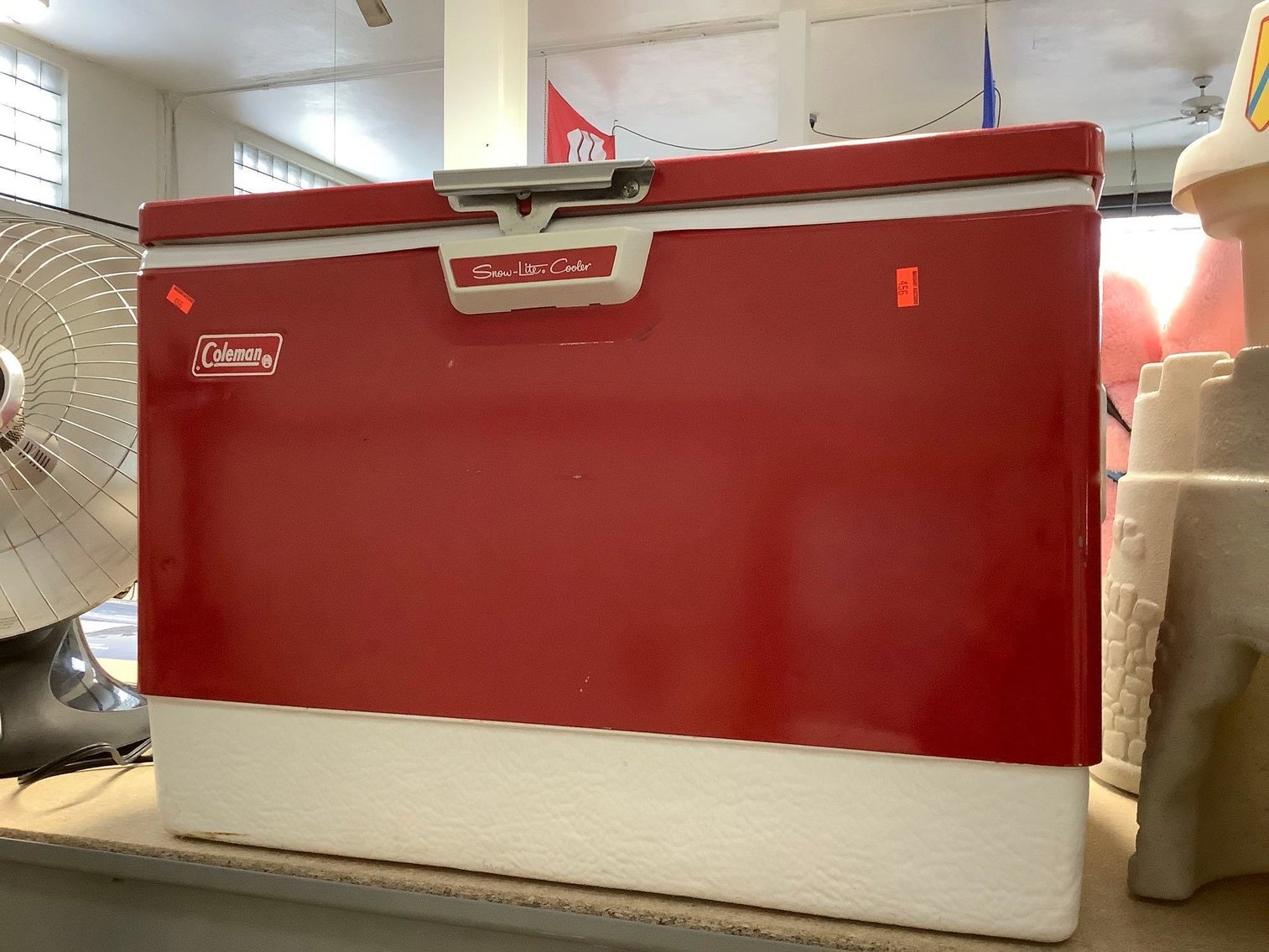 Image for Furniture, Collectibles, Train related, Delinquent storage units, Household-Main office back half