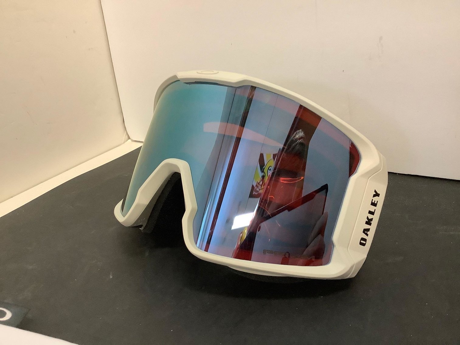 Image for Furniture, Collectibles, Train related, Delinquent storage units, Household-Main office back half