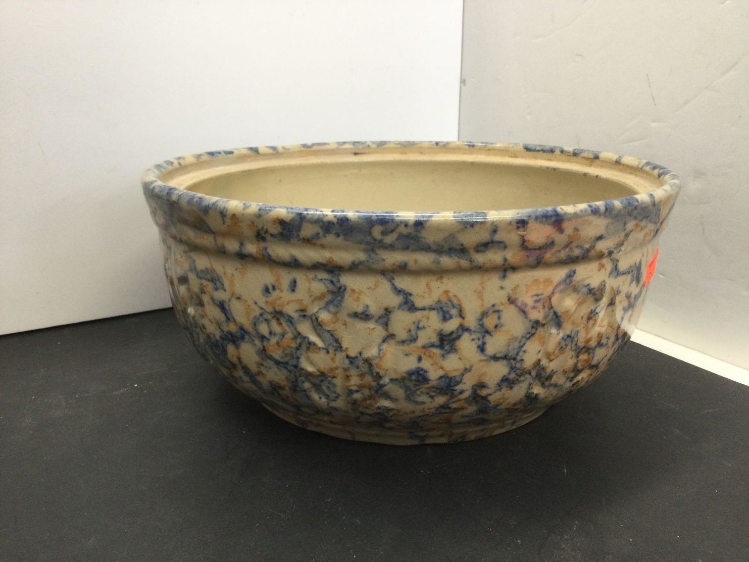 Image for Furniture, Collectibles, Train related, Delinquent storage units, Household-Main office back half