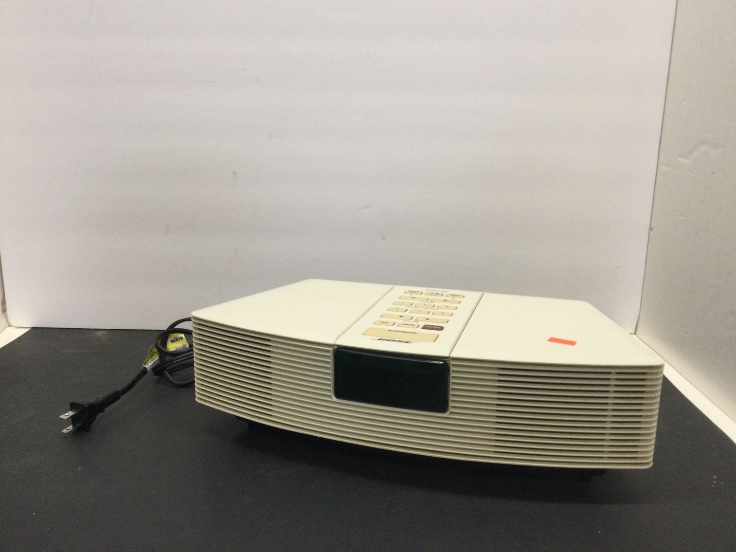 Image for Furniture, Collectibles, Train related, Delinquent storage units, Household-Main office back half