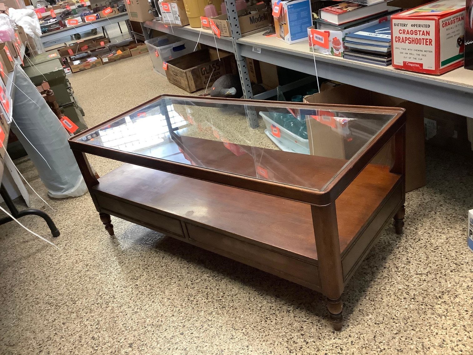 Image for Furniture, Collectibles, Train related, Delinquent storage units, Household-Main office back half