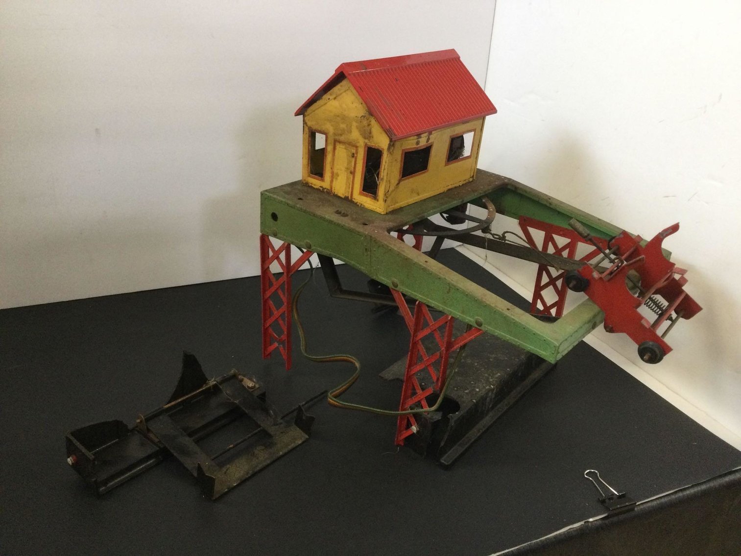 Image for Furniture, Collectibles, Train related, Delinquent storage units, Household-Main office back half