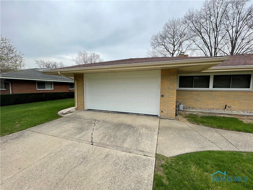 Image for MINIMUM BID AUCTION $149,000! 3647 Westchester Rd