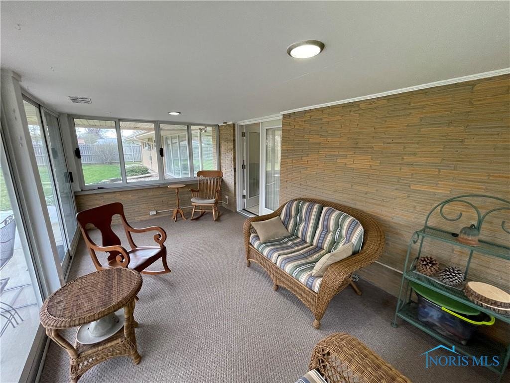 Image for MINIMUM BID AUCTION $149,000! 3647 Westchester Rd